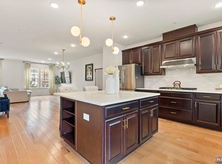 77 Truman Dr, Wood Ridge, NJ 07075