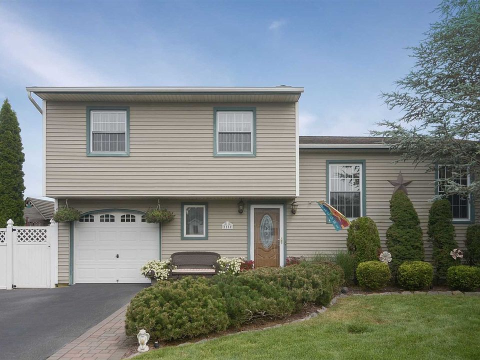 1st image of 15 Jenny Ln