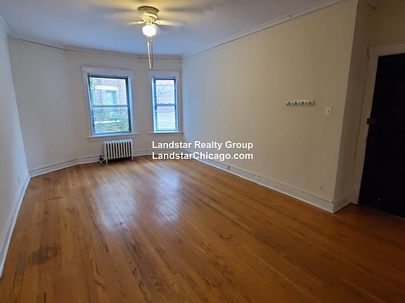 2nd image of 6824 N Wayne Ave APT 2B