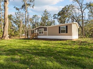 1025 NE 558th St, Old Town, FL 32680