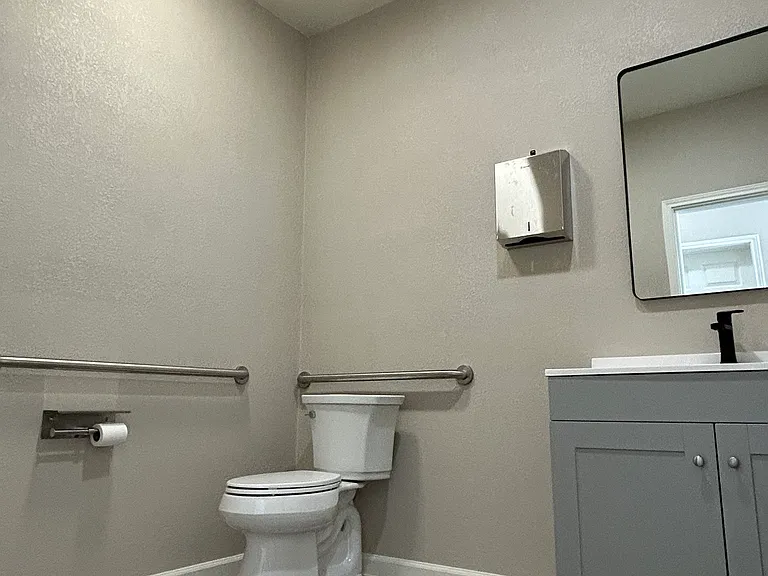 6394 FM 1715 — Photo 7