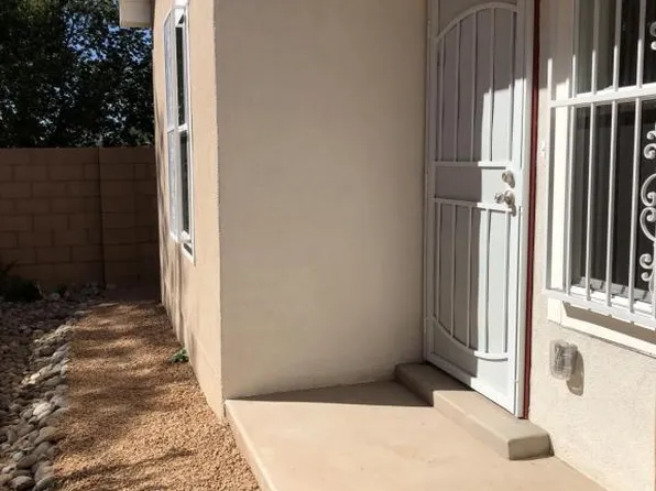 1703 E Lomas Blvd NW, Albuquerque, NM 87104