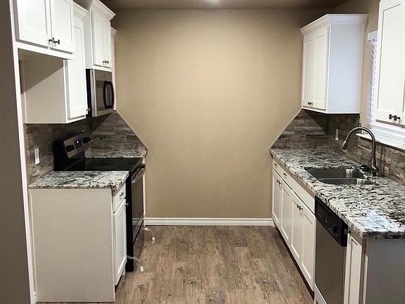 3rd image of 4014 E Farm Road 1729