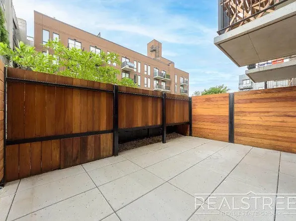 87 George St, Brooklyn, NY