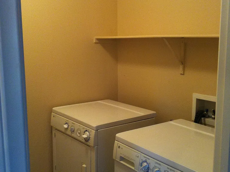 9049 Rich Amethyst Ct — Photo 24