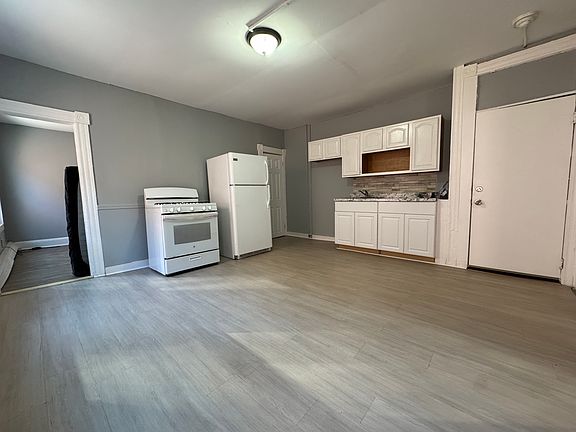 2nd image of 60 Sexton St #N1