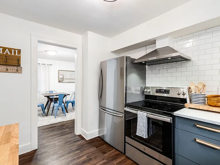 946 Sheridan Ave #946 — Photo 6