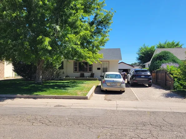 1806 Lynwood Ln, Pueblo, CO 81005