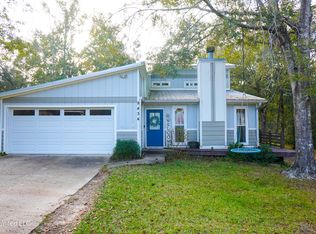 9434 Kamehameha Pl, Diamondhead, MS 39525