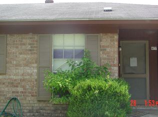 931 Live Oak Dr, Hinesville, GA 31313