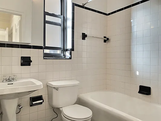 Rented by Argo Residential | media 13