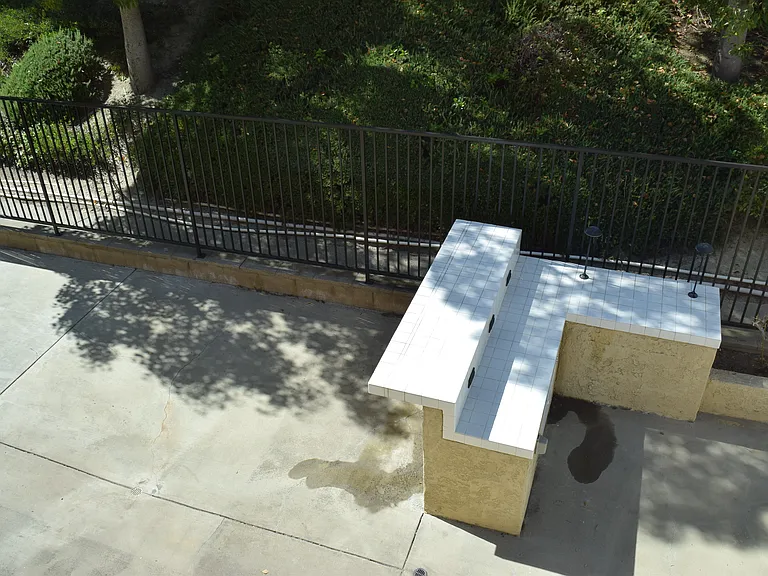 24811 Cutter — Photo 19