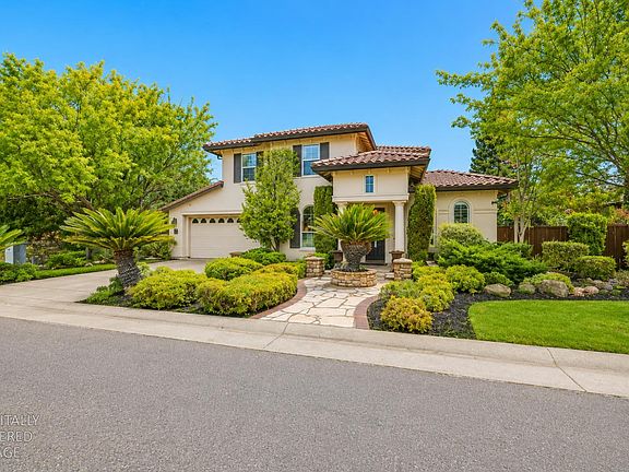 2nd image of 3681 Black Oak Dr