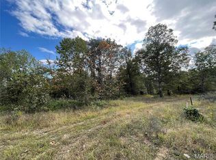 15 Woodland Dr, Poplar Bluff, MO 63901