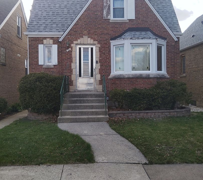 1st image of 3416 N Nordica Ave