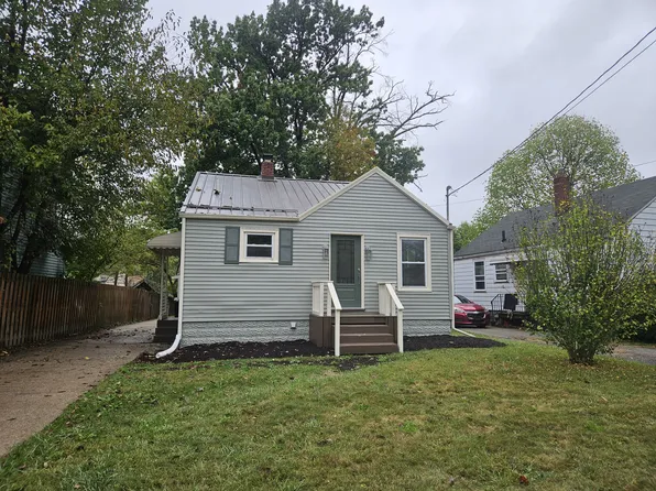 1352 Meadowbrook Ave SE, Warren, OH 44484