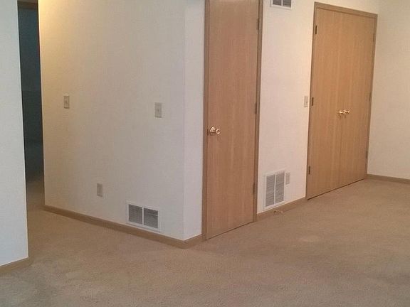 4th image of 2968 Dudley St
