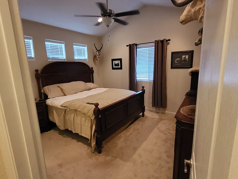 6613 Folsom Hts — Photo 14