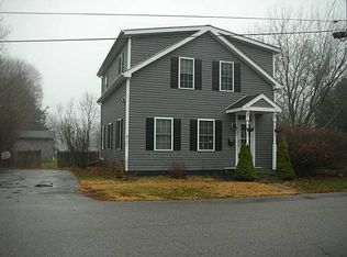24 Arnold Ave, North Kingstown, RI 02852