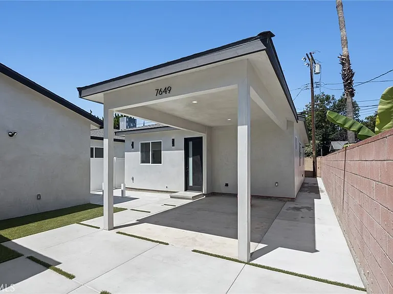 7649 Melvin Ave — Photo 7
