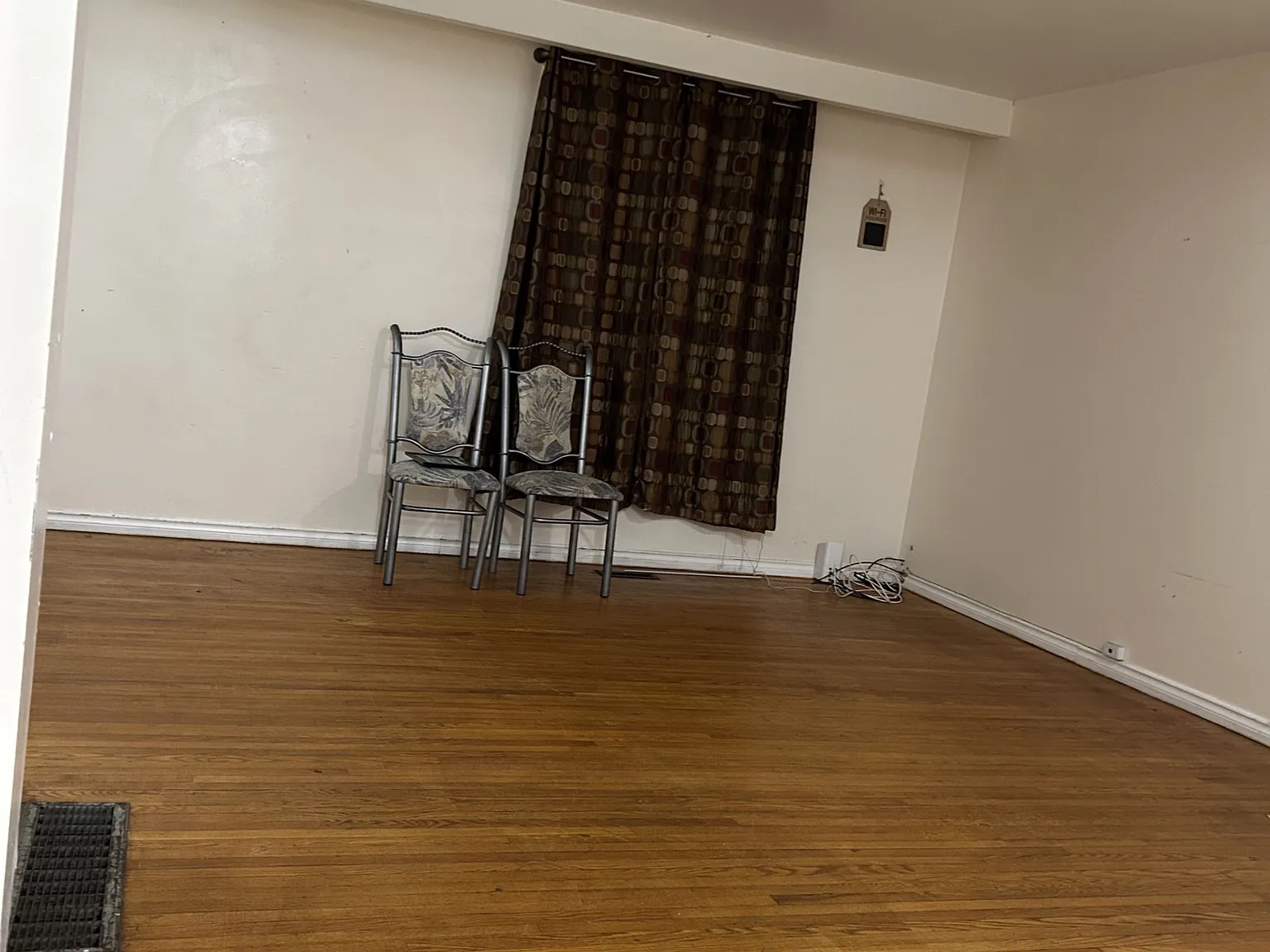3 bed, $2,799 — Photo 4