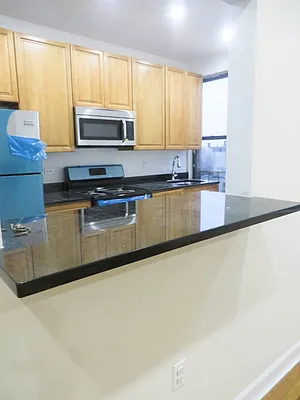 Rented by Bohemia Realty Group | media 5