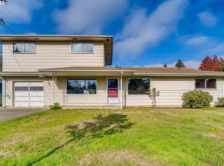 14105 SE Harrison St, Portland, OR 97233