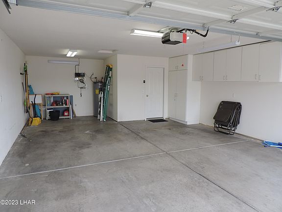 5th image of 837 Canyon Dr