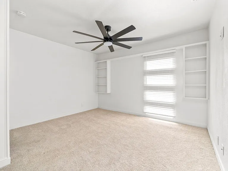 483 S. Pine Street — Photo 10