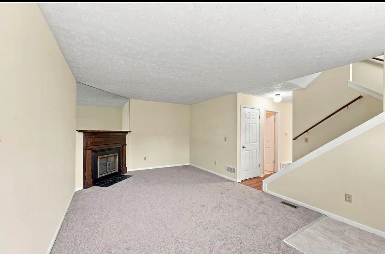 3 bed, 1258 sqft, $1,800 — Photo 3