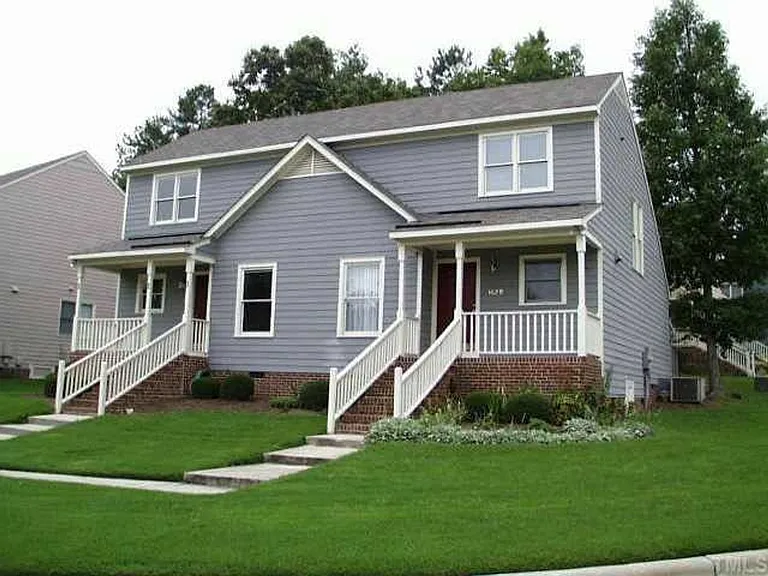 1629 Oakland Hills Way — Photo 1