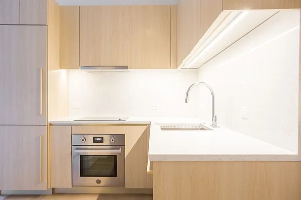 Rented by MNS Marketing | media 35