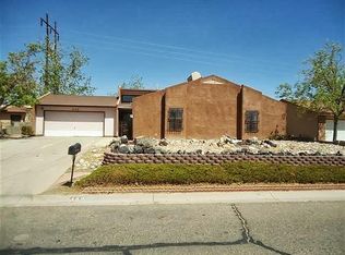 489 Wagon Train Dr SE, Rio Rancho, NM 87124