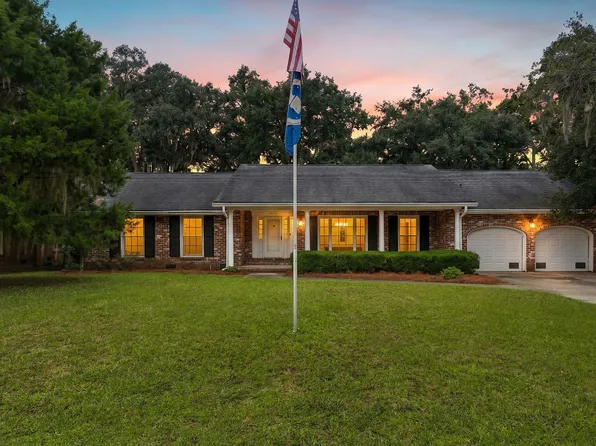 1817 Wilshire Dr, Charleston, SC 29407