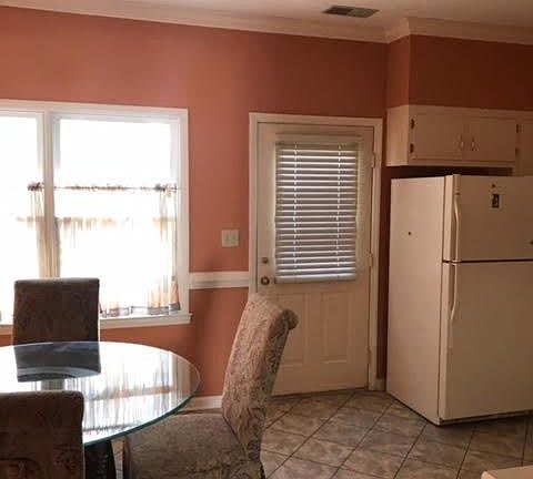 3rd image of 138 Rollingwood Dr #0