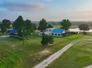 10075 Kemp Rd, College Station, TX 77845