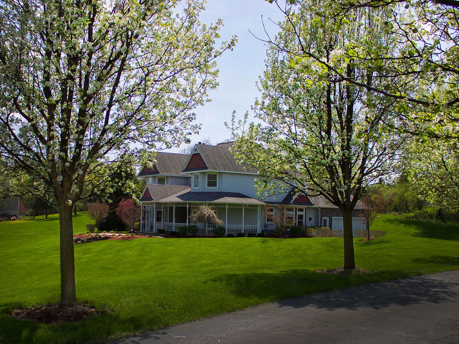 8096 Chilson Rd, Pinckney, MI 48169 Zillow