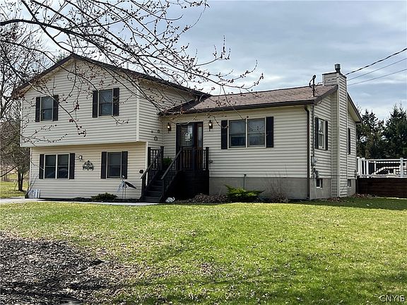 2nd image of 2911 Webb Rd