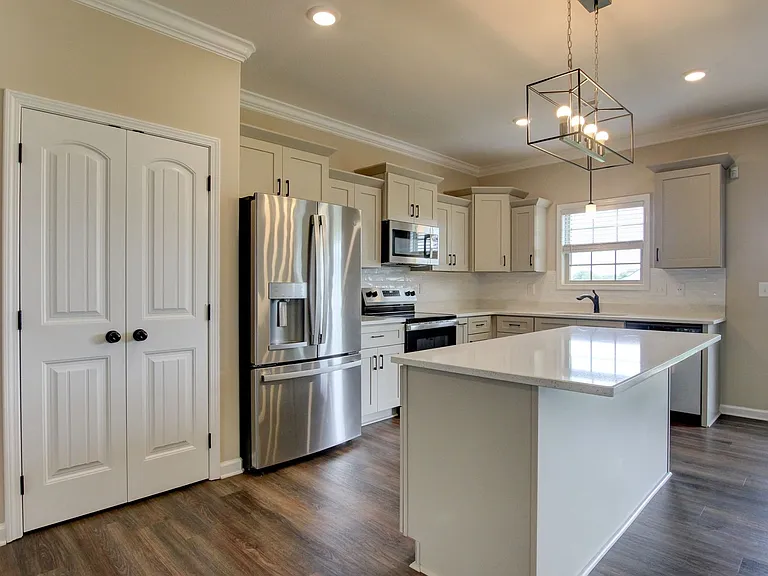 2547 Rafiki Dr — Photo 75