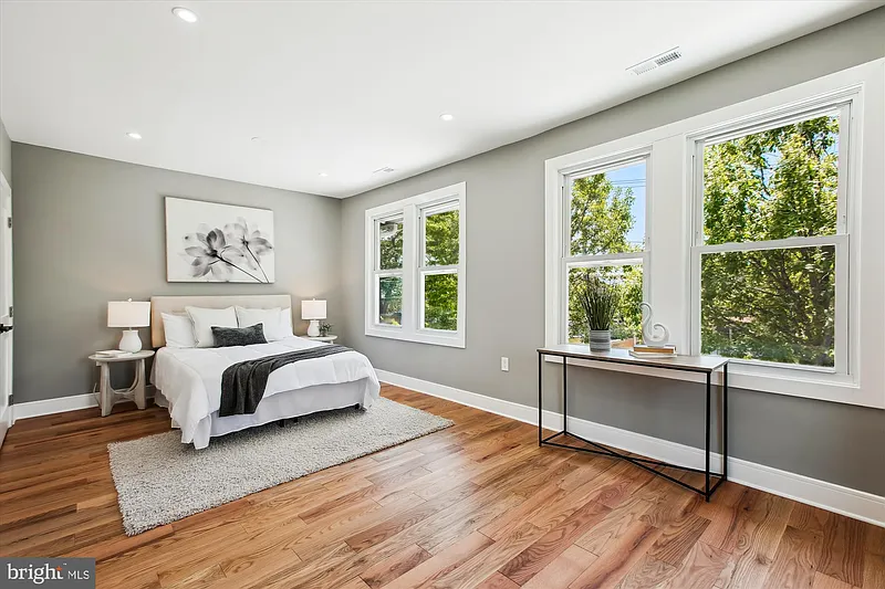 Thumbnail 14