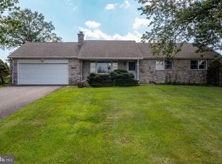 34 Locust Rd, Boyertown, PA 19512