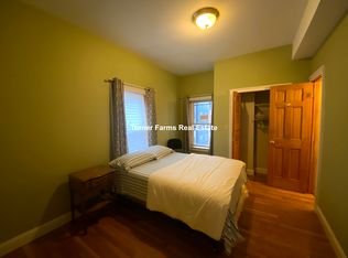 1031 Tremont St APT 2, Boston, MA 02120