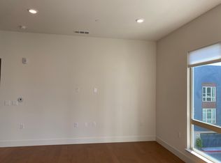 360 Riesling Ave #32, Milpitas, CA 95035