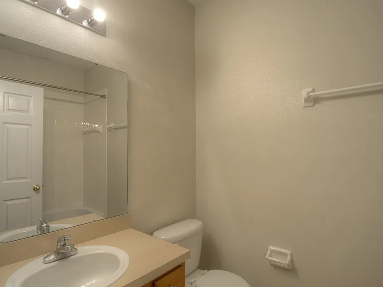 2852 Spoonbill Trl — Photo 8
