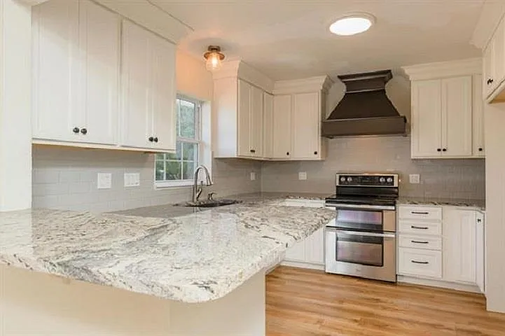 901 Mariana Pl — Photo 13