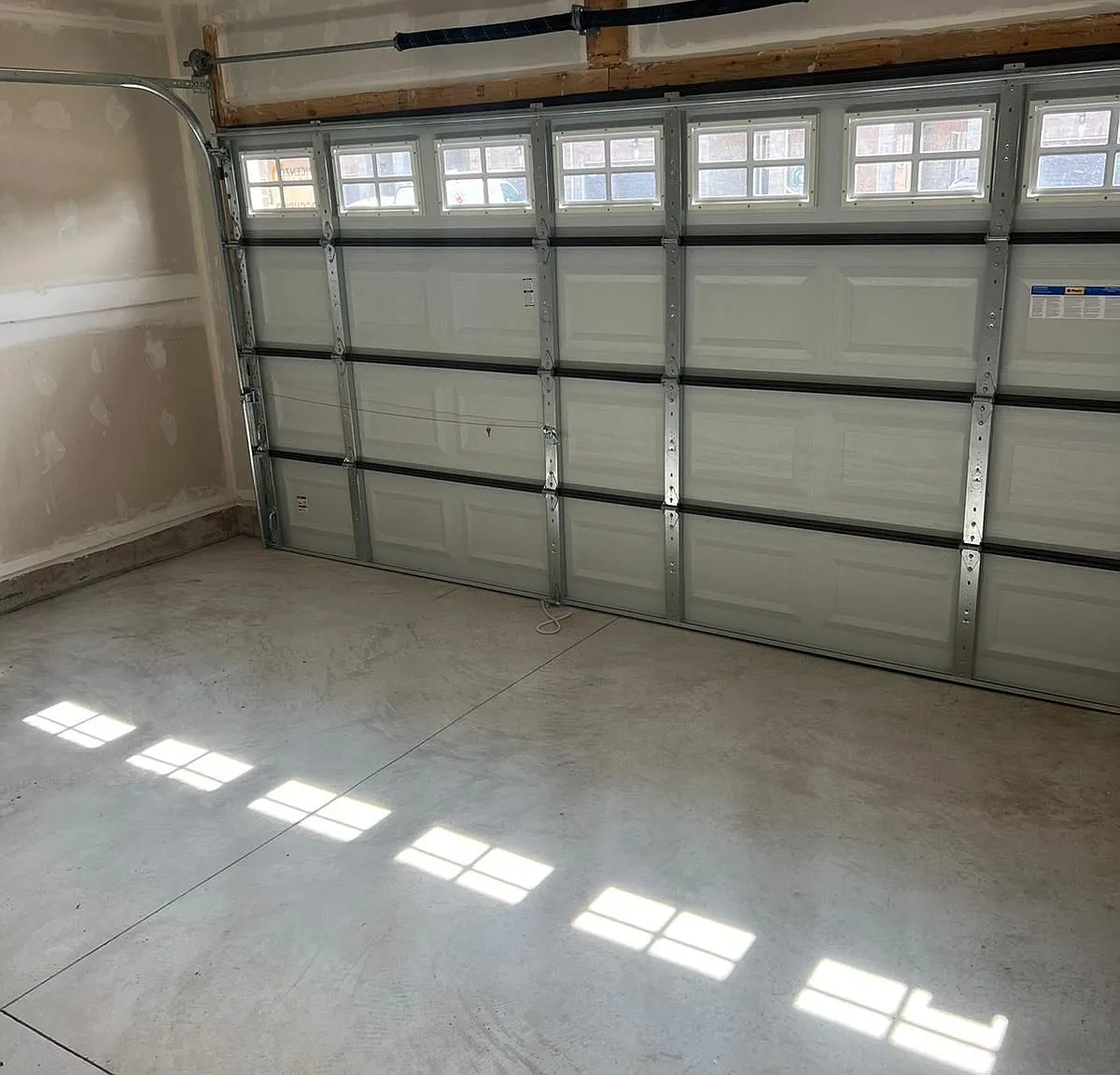 3 bed, $3,100 — Photo 4