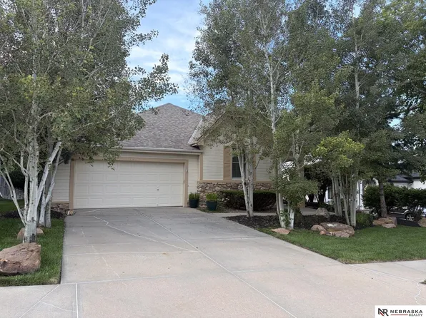 14866 Ogden St, Omaha, NE 68116