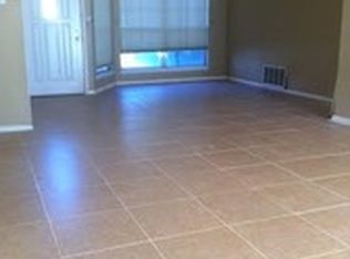 7122 Spring Forest St, San Antonio, TX 78249