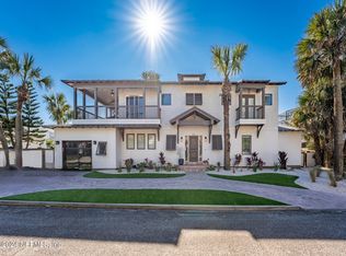 111 Oleander St, Neptune Beach, FL 32266