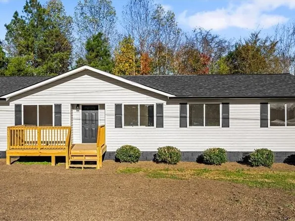 417 Gantwood Ln, Gibsonville, NC 27249